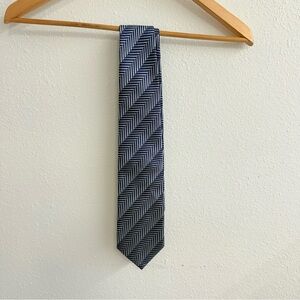 Hugo Boss Navy and White Chevron Tie